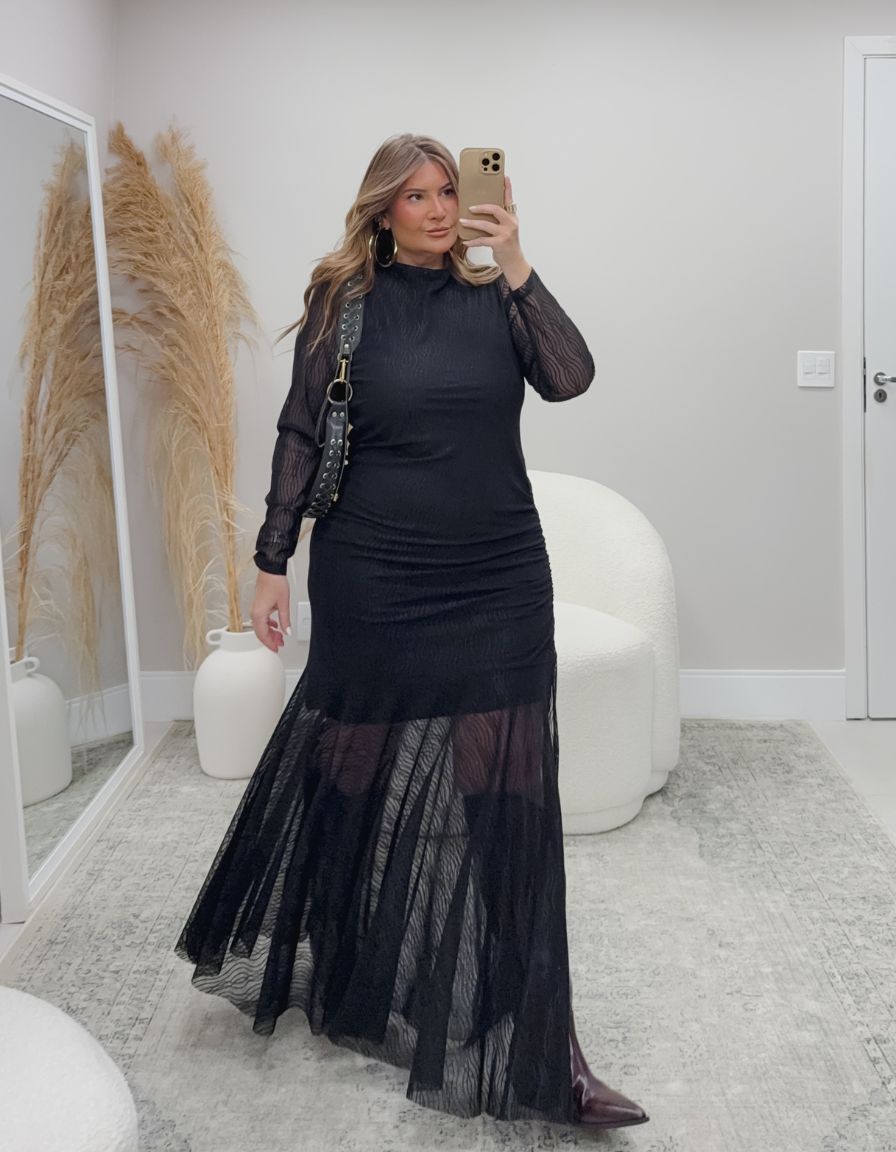 Vestido Tule Fatale