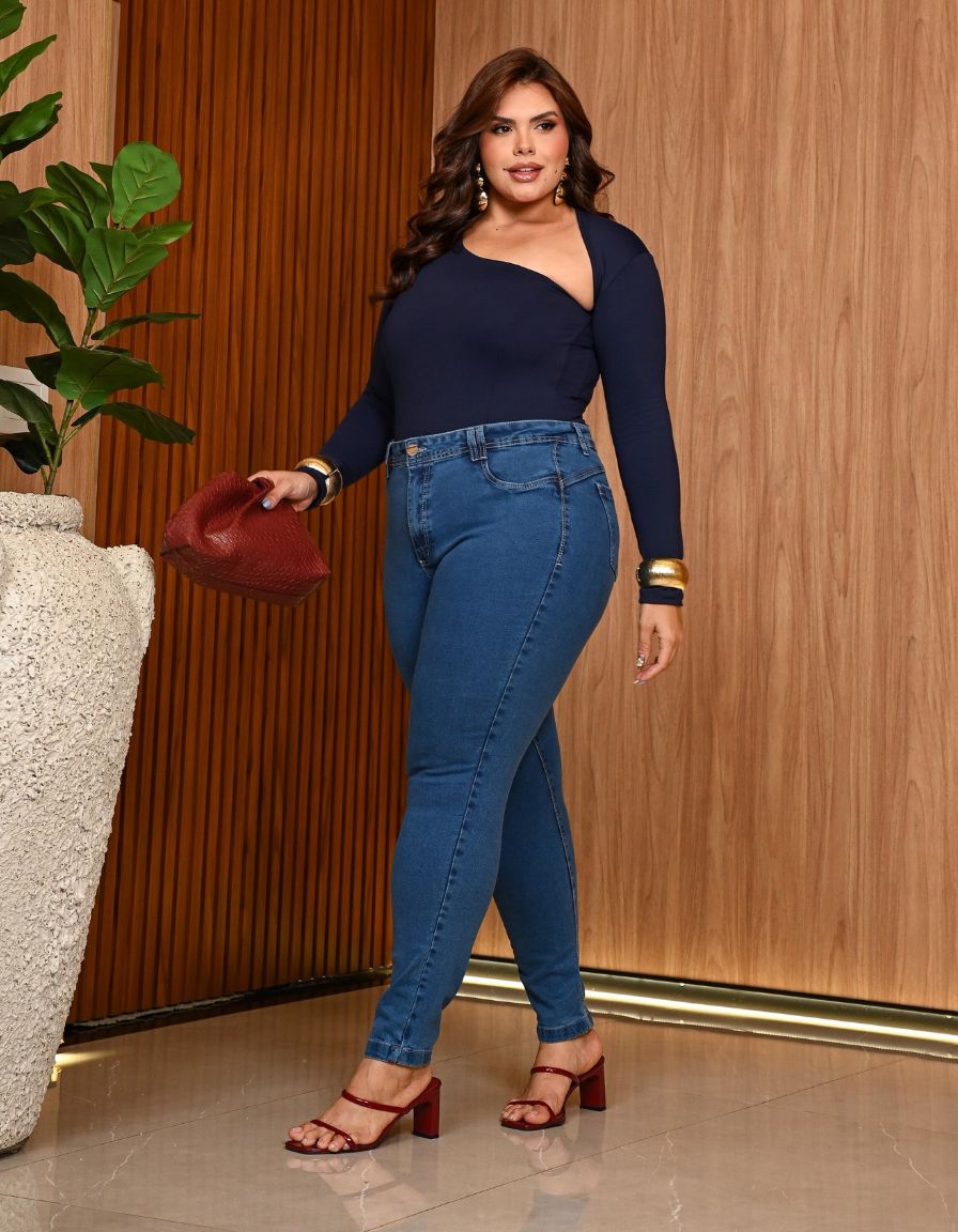 Calça Jeans com Cinta Modeladora