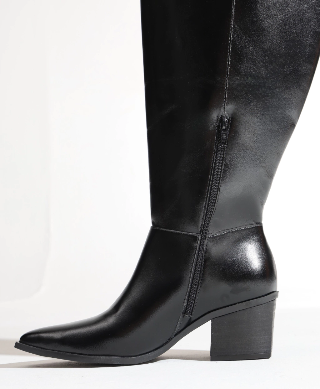 Bota Cano Plus Classic Preta