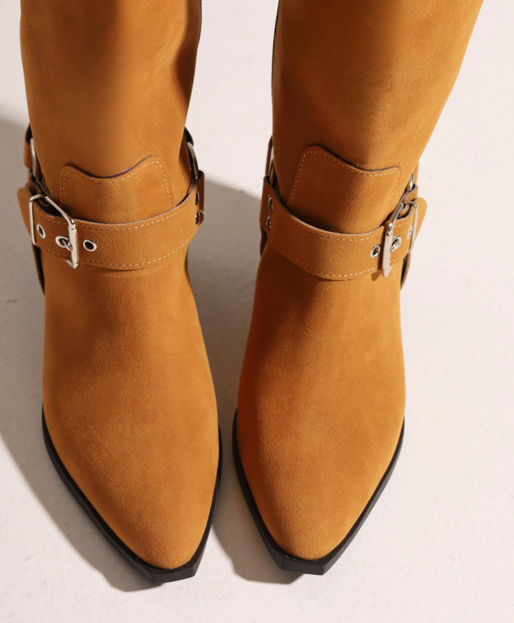 Bota Cano Plus Acamurçada Marrom Conhaque