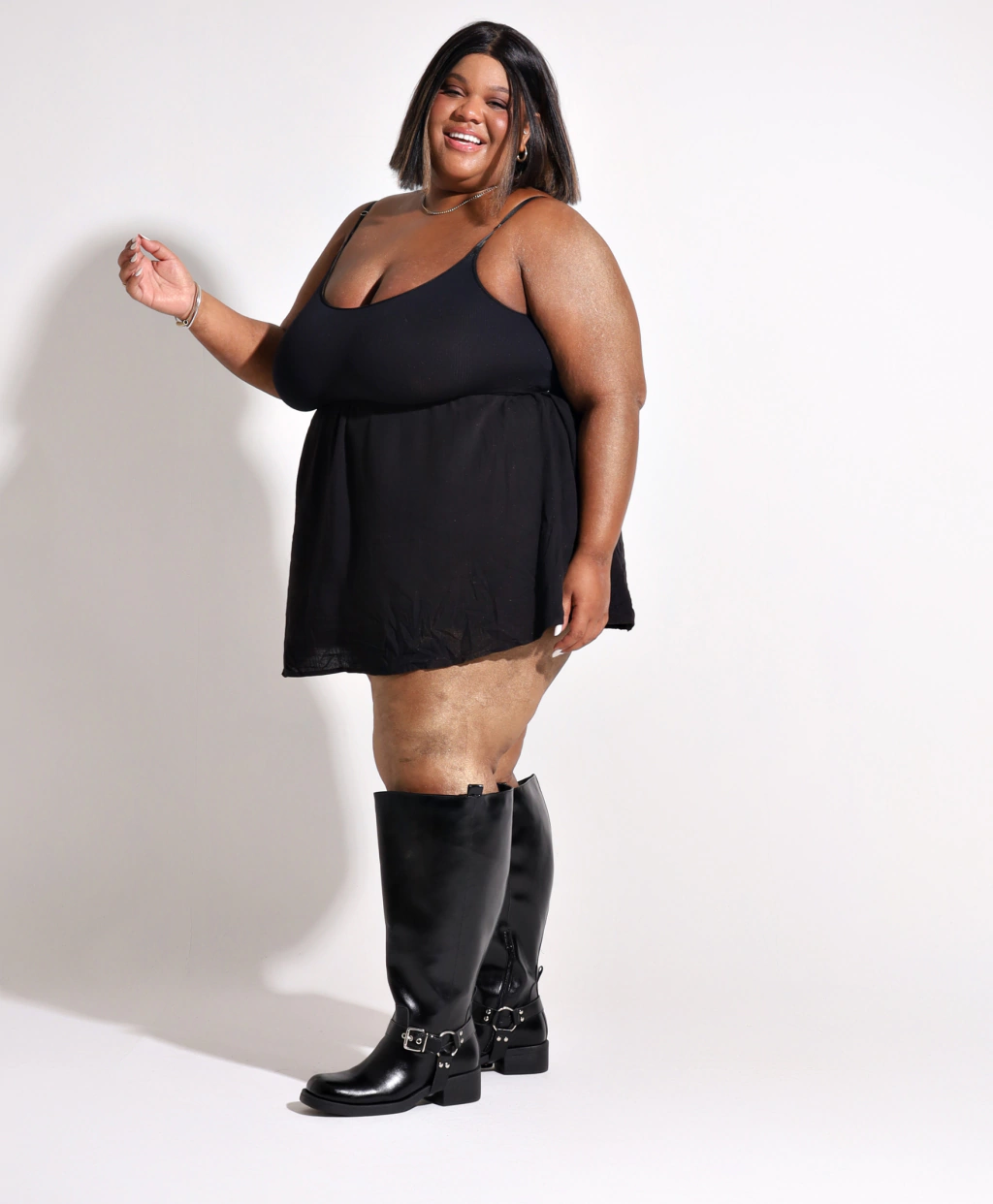 ota Biker Cano Extra Plus Size Preta (VERSÃO ATÉ 64CM)