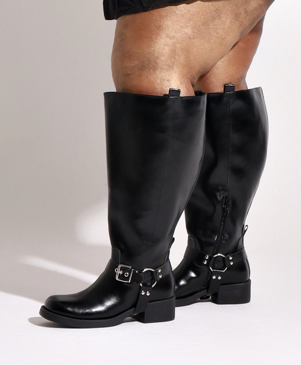 ota Biker Cano Extra Plus Size Preta (VERSÃO ATÉ 64CM)