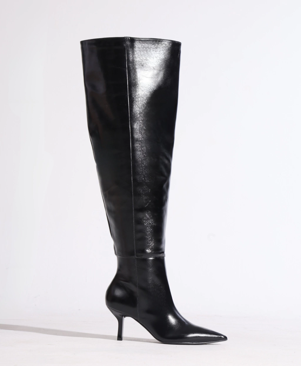 Bota Over The knee Salto Fino Preta