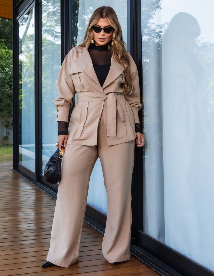 Conjunto Calça e Blazer