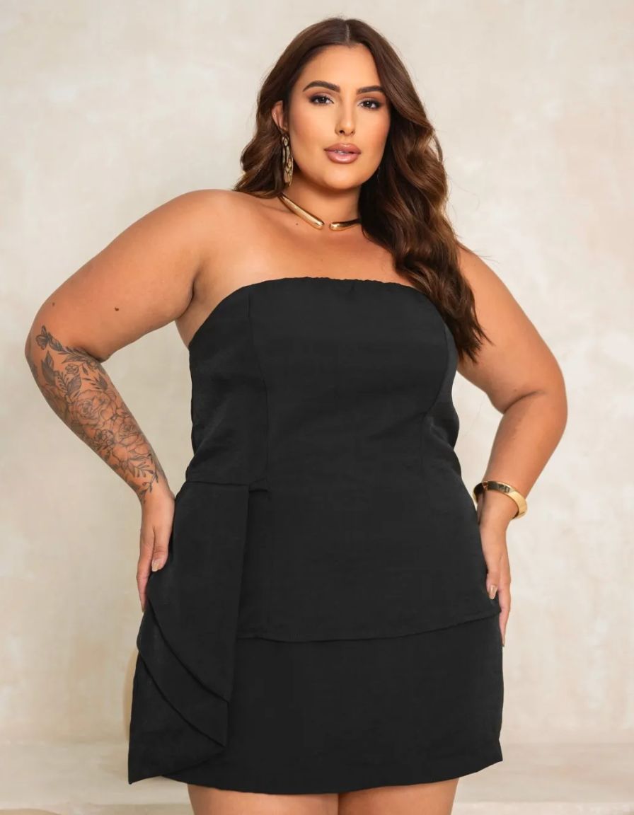 Conjunto Tomara Que Caia com Saia