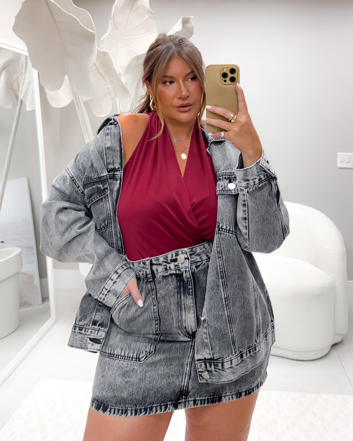 Saia Jeans Over Black