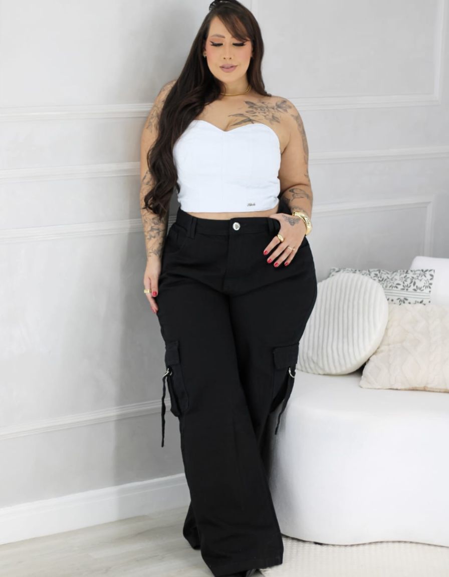 Calça Wide Leg Cargo Preta