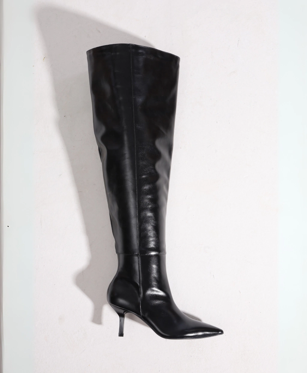Bota Over The knee Salto Fino Preta