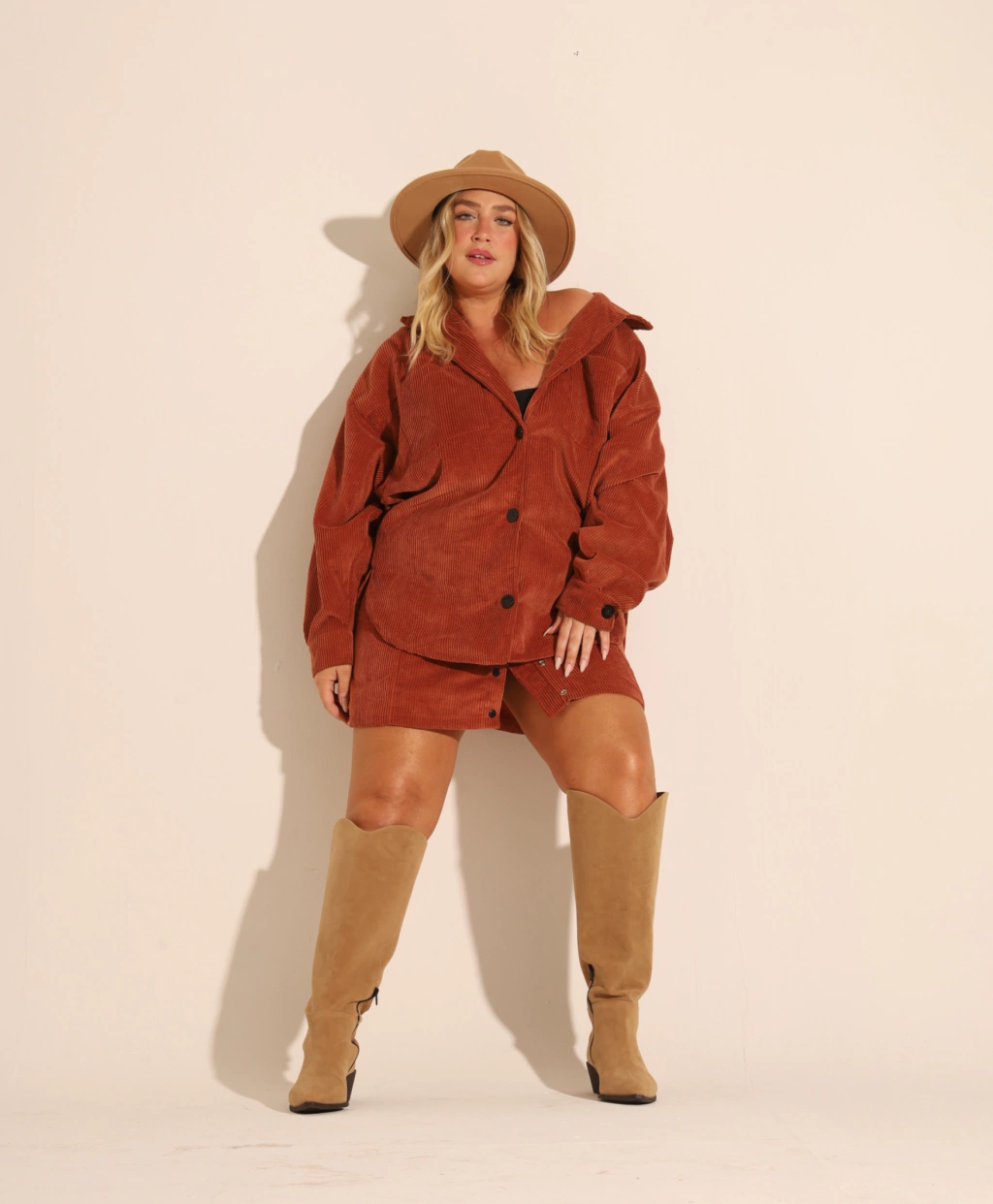 Bota Cano Plus Western Acamurçada Marrom Claro